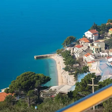 Zloic In Appartement Krvavica