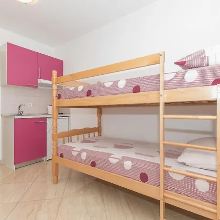 Zloic In Appartement *