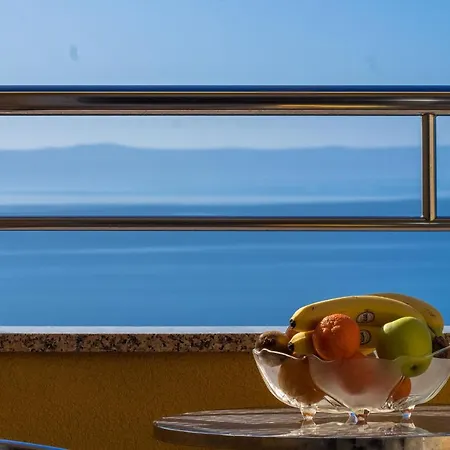 Zloic In Appartement